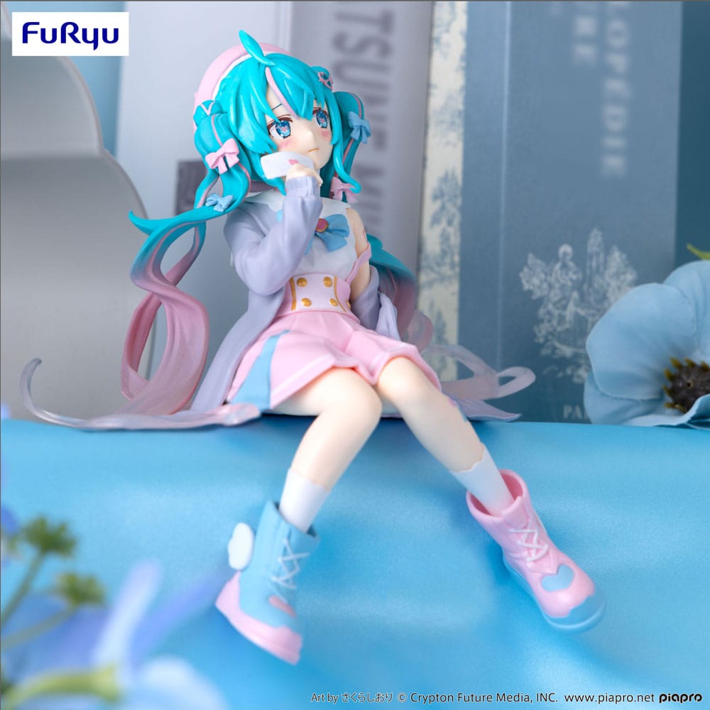 HATSUNE MIKU - Figurine Noodle Stopper -Love Sailor Grey Color